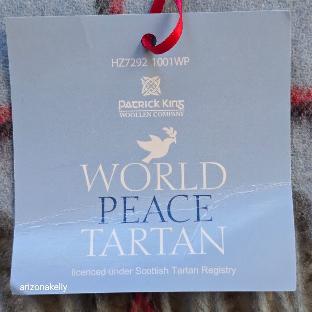 NWT Wool Scarf Plaid Tartan Blue Purple World Peace - Picture 2 of 9